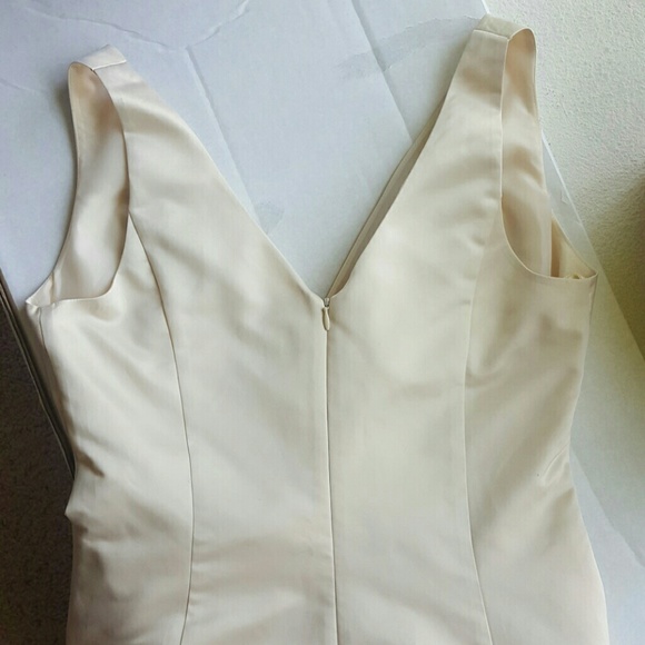 Designer evening gown - Picture 4 of 4